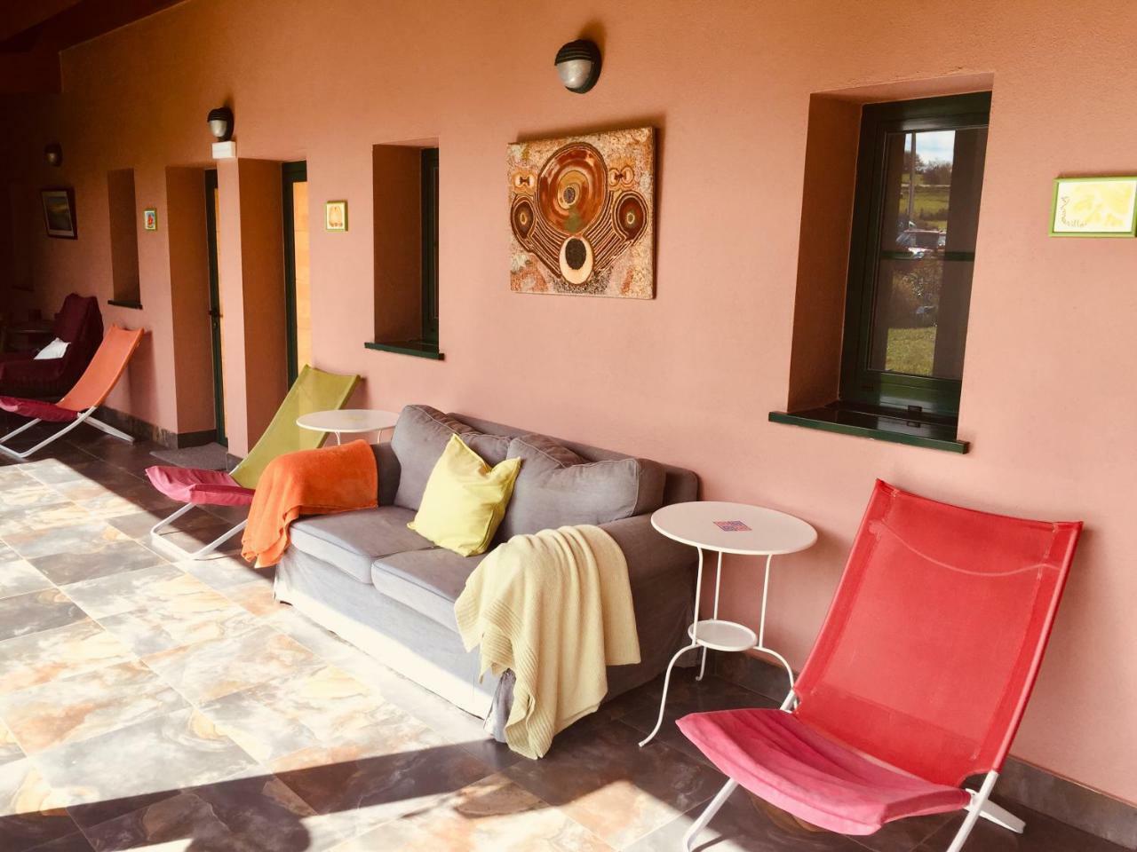 Albergue Paloma Y Lena Sarria Kültér fotó